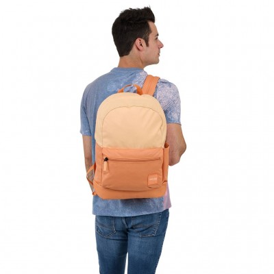 Case Logic Commence batoh z recyklovaného materiálu 24 l CCAM1216 - Apricot/Coral - foto č. 7